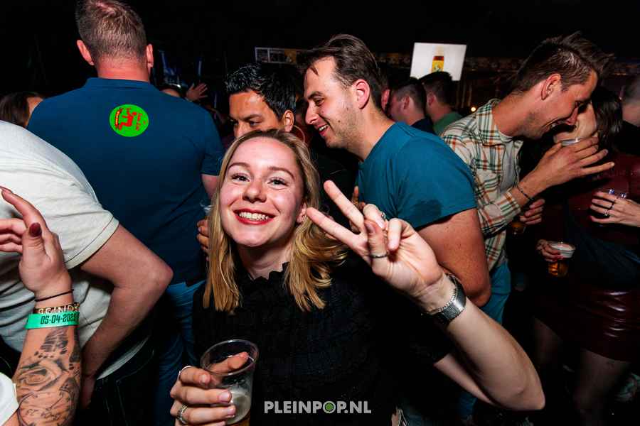 Publiek Bewerkt    (91)